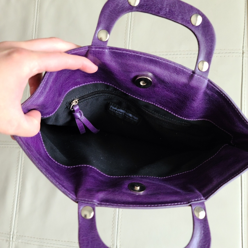 Gianni Chiarini genuine leather foldover purse - Picture 5 of 6